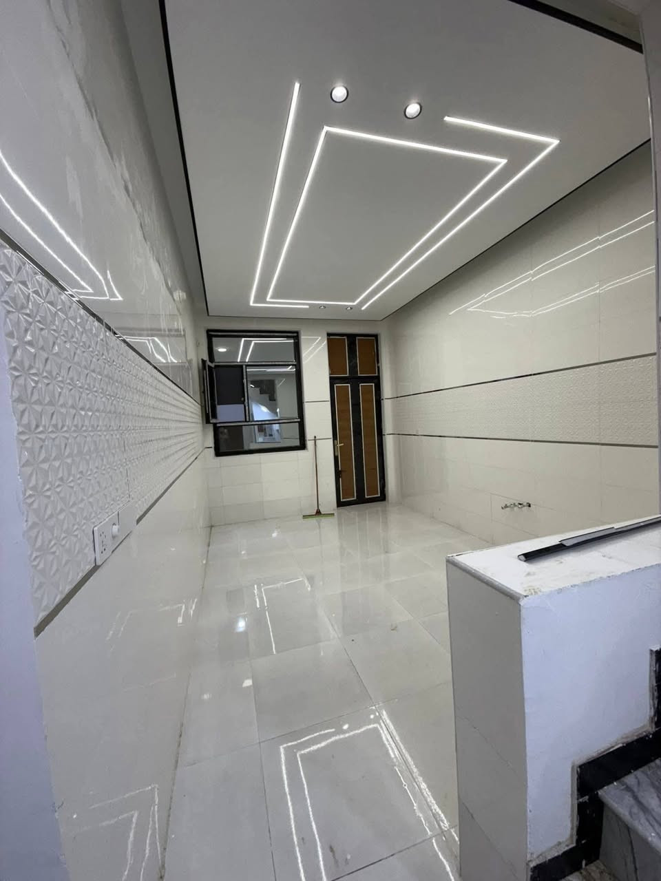 دار للــــــبـيــع المســــاحة 150متر طابو زراعي سند 25 العنــــوان #النجف ملحق قريه الغدير للستفار ***********او مراسله واتساب ***********
