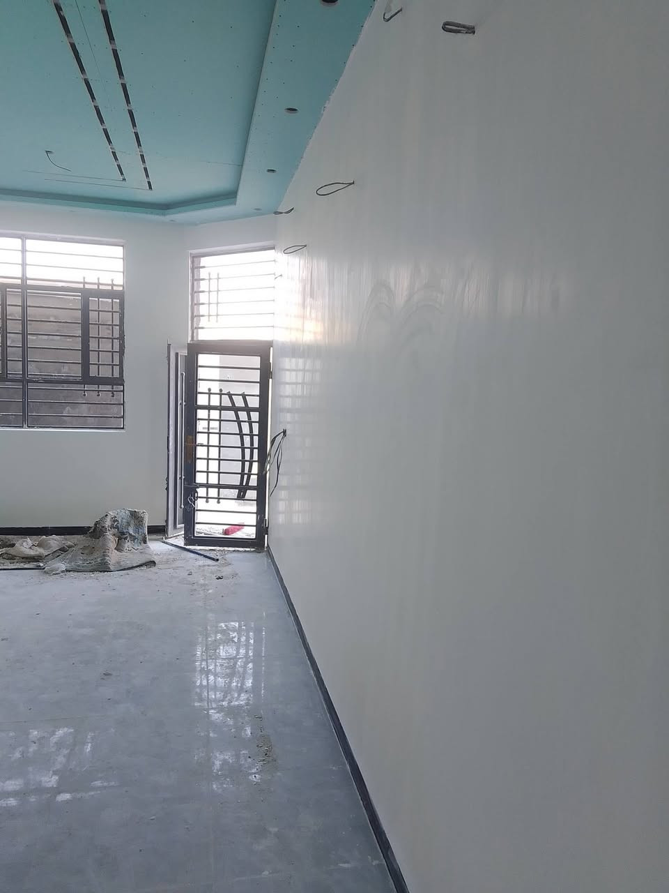 سلام عليكم كادر لباخين سمنت جص بورك نثر لط شغل درجة اولى في كربلاء ***********    ***********
