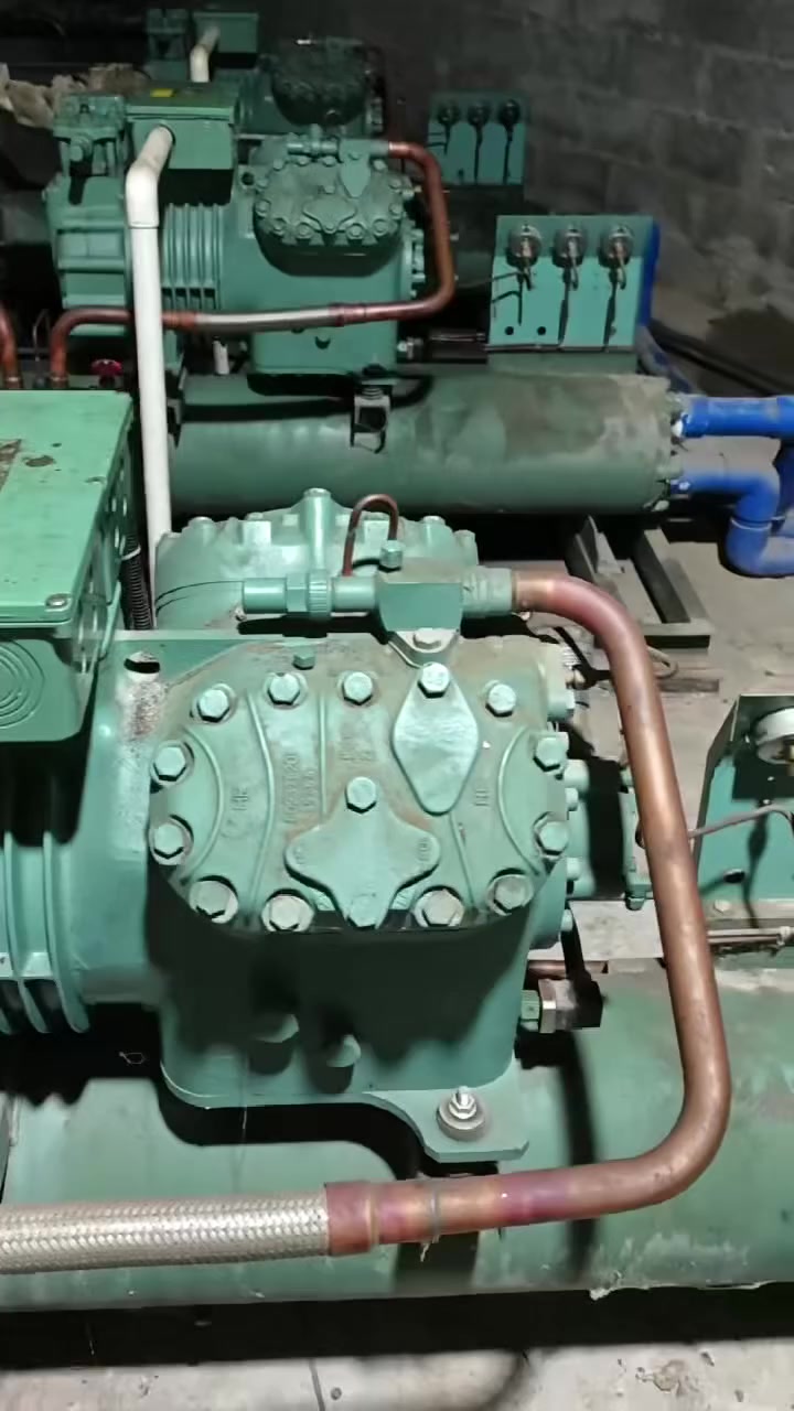 ✅ ‌Smooth operation and high performance of the units.‌

This video was recently sent by our customer from the project site.
The refrigeration system has been operating for over 2 years, and it continues to run smoothly and reliably.

For installation engineers, this steady and clean operating sound is always the best confirmation of a well-built system.

✔ Stable performance
✔ Reliable long-term operation
✔ Proven durability in real working conditions

Good equipment proves itself over time — not just on day one.

If you are planning a similar project, feel free to contact us for solutions and quotations.

#RefrigerationSystem #ColdRoomProject #LongTermPerformance #HVACR #IndustrialCooling #CustomerFeedback


**إذا كنت صاحب هذا الإعلان وتريد حذفه لأي سبب، رجاءا أرسل رسالة إلى الدعم الفني**
