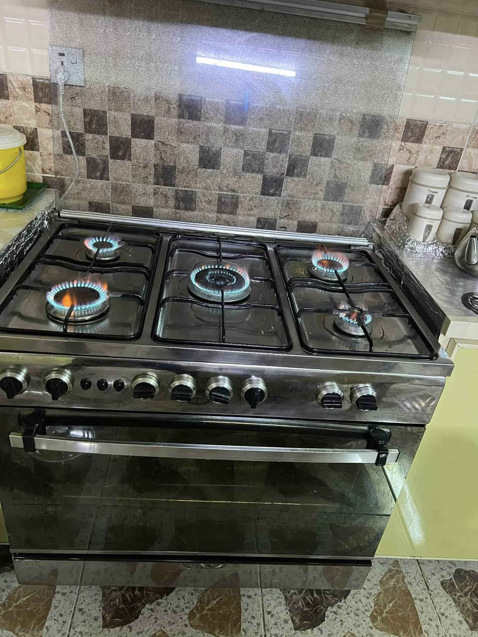 طباخ البيع الي يريد يتفضل خاص


**إذا كنت صاحب هذا الإعلان وتريد حذفه لأي سبب، رجاءا أرسل رسالة إلى الدعم الفني**