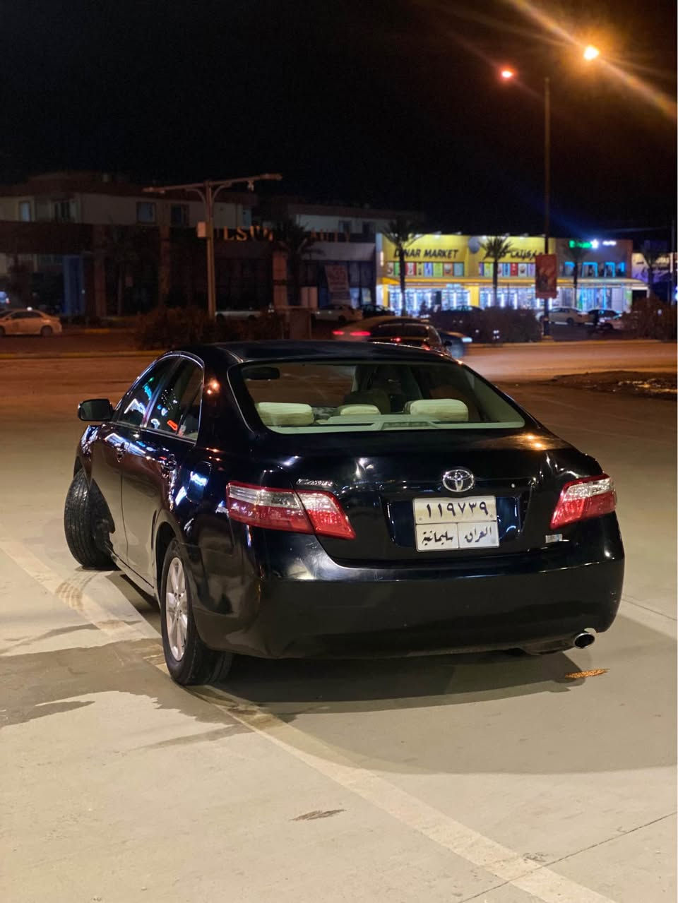 ‎فرۆشتنی خێڕا 
‎کامری ۲٠٠۹هایبێرد خلیجی بێ بۆیاخ بێ دەعم دوو شوختی هەیە دەرگای سایەق و دەرگای دوای سەکن 
‎رەنگی ڕەشی قەتران کەمێ کاڵ بونەوەی هەیە بەس پۆڵیش نەکراوە پۆڵیشێکی جوانی ئەوێ مواسەفات
‎بەسمە و دەرگا بەسمە حاسە و سوکان ڤۆلیۆم تەحدید سورعە و چەن مواسەفاتی تر بەسڵاید نییە 
‎تەقە و ڕەقە و گێڕ و مەکینە بە شەرت سەرف و بوخاری نییە بە شەرت سەنەوی بەسەر چووە تەحویل و خەرامە بە شەرت سەیارەی من نییە تەلەفون بۆ ساحێبی بکە 
‎سعری فرۆشتنی ۹٠گەڵا و معامەلەیەکی برایانە 
‎
***********
*********** السليمانية, العراق
