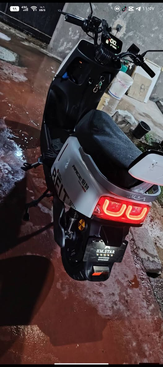 دراجه شحن 🔋⚡للبيع 6بطاريات ليثيوم سرعه 75 ملف 1500 ***********
