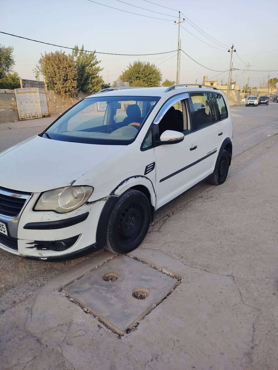 سيارة للبيع نوع باصات موديل 2010 دولي لل27 بطاقة بانزين كير محرك كامري كلشي بيها جاهز بس باور نقصها ونظافة كدام العين سعرها 55بي مجال ولمراوس حسب القناعة***********
