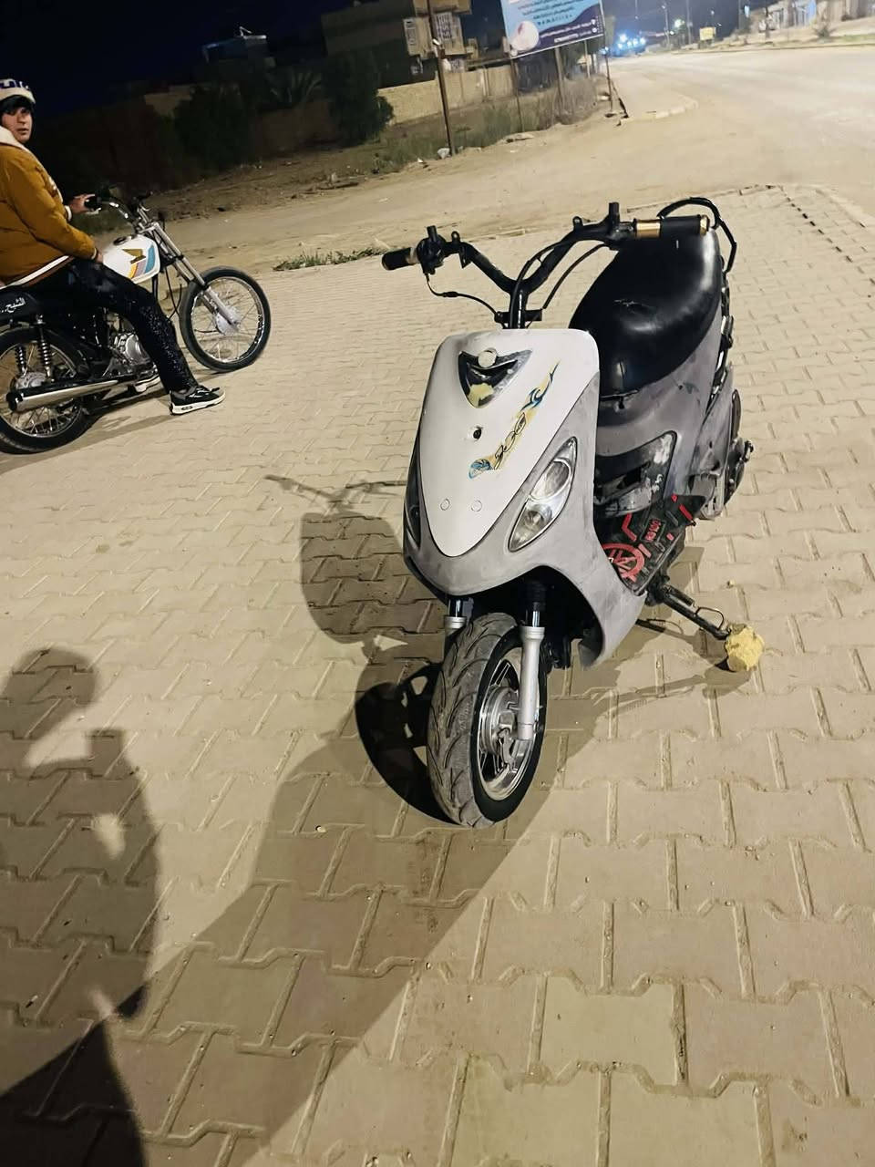 سلام عليكم درجه البيع درجه مفتوحه ولفات فقط سلف هندر مكنه ناعمه درجه كامله السعر 450وبيه مجل


**إذا كنت صاحب هذا الإعلان وتريد حذفه لأي سبب، رجاءا أرسل رسالة إلى الدعم الفني**