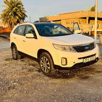 سورينتو 2014 خليجي   السيارة صبغ عام  جاهزه من كلشي  محرك السياره 4 اس...