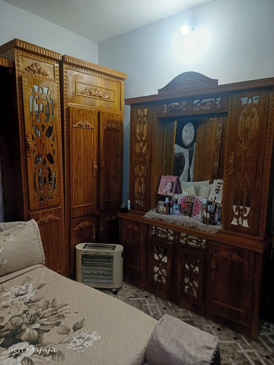 900 وبيها مجال نضيفه حيل
الشراي ينتصل ***********
***********
مكاني موصل حي عدن
