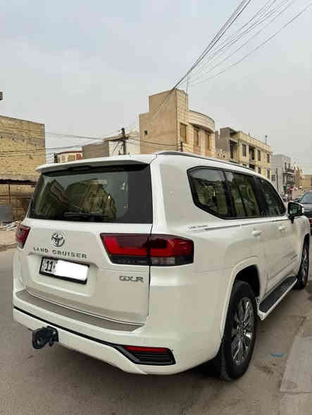 السلام عليكم 
لاندكروز 2024 خليجية كفالة عامة
ساززز تطبيق بعده بل ضمان سيارة
ماشية 30 الف 
السعر 70$ يعني سبع دفاتر وبيه مجال بسيط
عنووان بغداد سيدية
***********
