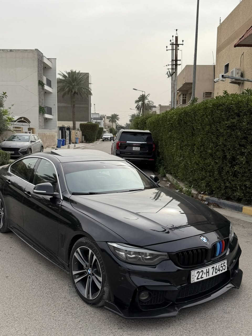 السلام عليكم 
بي ام 430i 2020 Grand Copy فوول مواصفات 
محرك 2000 Ton Power Turbo معروفة مواصفاتهة هيتر كشنات _ تدفئة ستيرن_ دخول ذكي_ صندوك كهرباء يفتح بلرجل_ شاشة كبيرة كار بلي_انارة محيطية_ شفتات ستيرن_ ثلاث انضمة قيادة وبعد بيهة هواي مواصفات
حادثها جاملغ امامي ايسر وصبغ البنيد من امريكا بدون دواخل رقم اربيل الجديد بأسمي تحويل ثاني يوم السيارة جاهزة وبلعافية عل ياخذهة
السعر / 21,500 وبيهة مجال
للأستفسار / ***********
