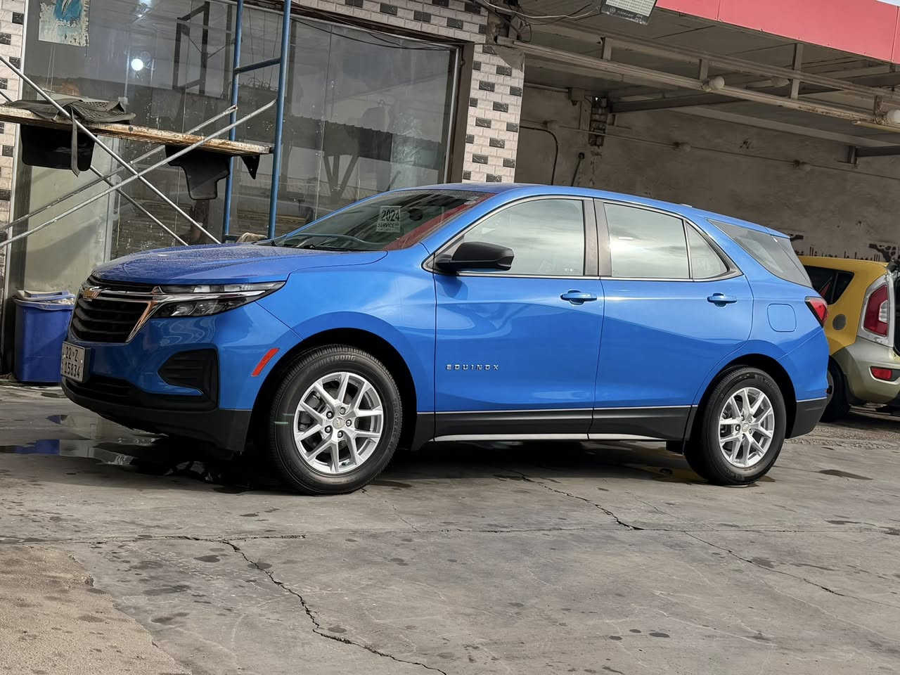 اسلام عليكم اكوينكس موديل 2024  حادث خفيف جدا أحادثها جانبي امبدل باب جه الاايمن ثاني باب  ماشيه 33 الف سياره جديده  رقم أربيل بئسم أشركه  استفسار ***********  مكاني محافظة ميسان مركز المدينه
