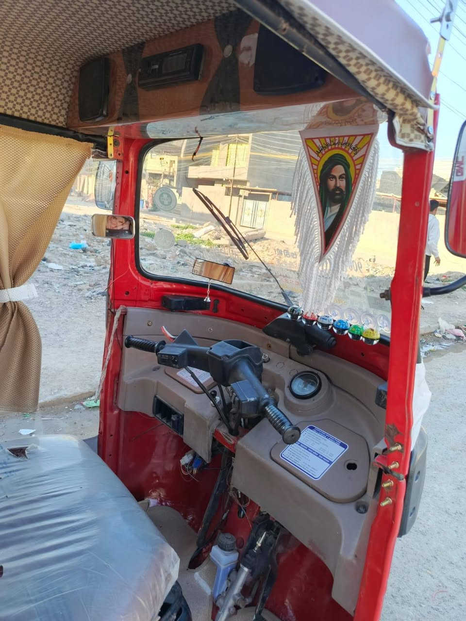 سلام عليكم تكتك للبيع موديل 2018 شهر 5 أوراق المصطفى تكتك جاهز خير من الله مكينه مال 20 العنوان بغداد الكماليه السعر 3900 وبيهه مجال الهاتف *********** ما متوجد ع خاص
