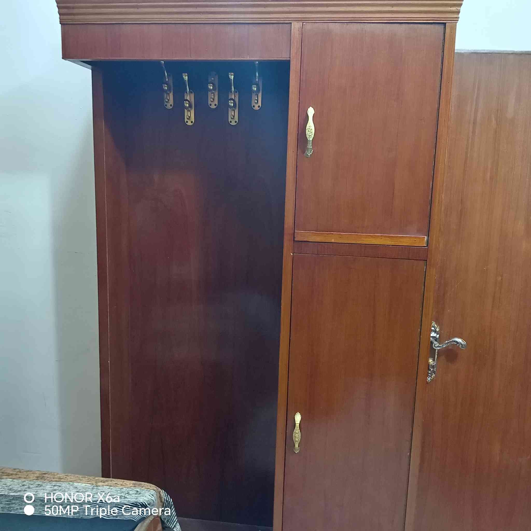 خشاب للبيع صاج درجه أولئك مستعمل بس نضيف حيل الإستفسار ***********
