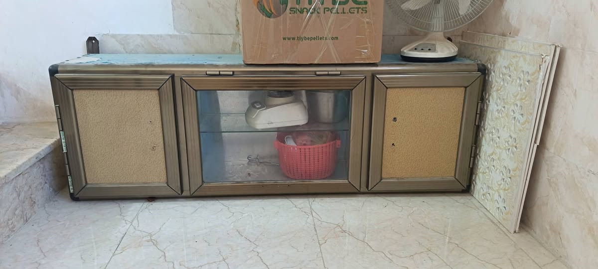 سلام عليكم
للبيع كاونترات 2 مع ملحق 1 كما في الصور أدناه بسعر 250 ألف وبيه مجال
للتواصل / ***********
عنواني / حلة _ أبي غرق
