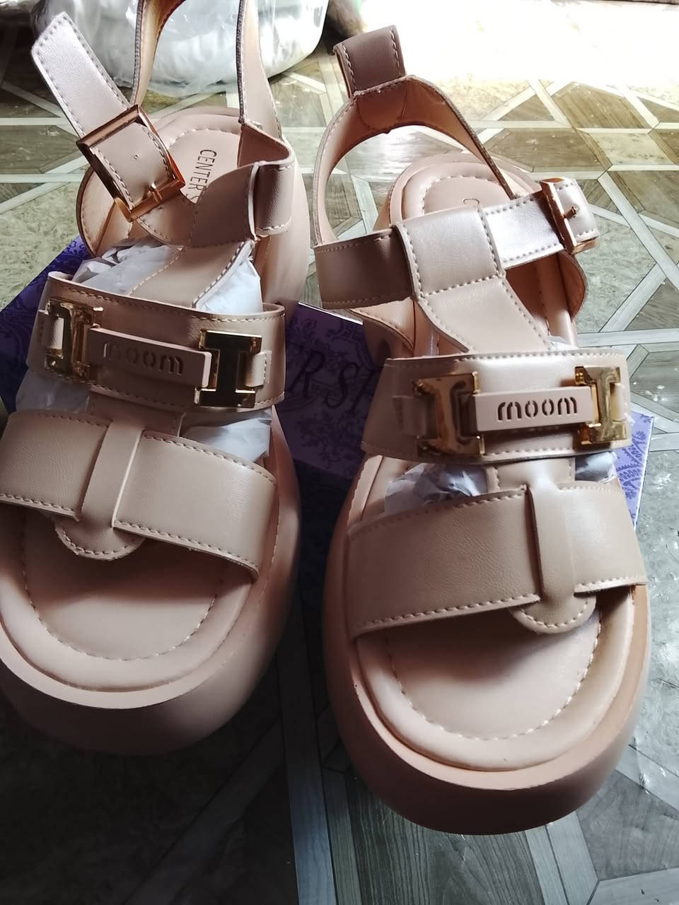 بنات عيني محل تصفيه ربع سعرهم على سبعه


**إذا كنت صاحب هذا الإعلان وتريد حذفه لأي سبب، رجاءا أرسل رسالة إلى الدعم الفني**