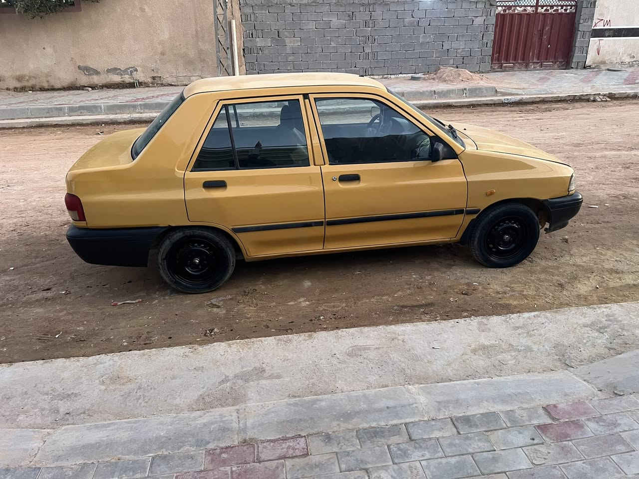 السلام عليكم
سايبا للبيع موديل 2015رقم إنكليزي بغداد سنويه ل2029
ضربه فقط البنيد واضح بالصوره سياره حلوه تجي بعينك تشوف 
مشروع وطني السياره 

السعر 35بيه مجال قليل 

عنواني كربلاء 
***********
