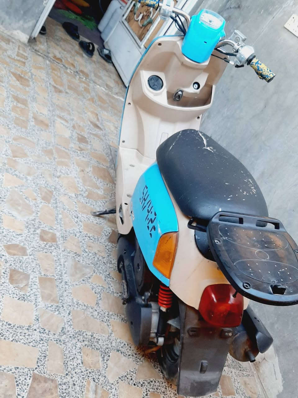 سلام عليكم ماكس بوليسي مكفول من كلشي
1_بوشه 49بلادي 
2-لايت زنون عالي وناصي 
3-تخم تايرات جد 
4-كهربايات كله شغاله 
5-الدراجه نكره 
6-محرك مامفتوح بلادي سعره ٥٠٠وبيه مجال الشراي المكان بغداد الرصافه الثانيه الرقم بيه وتساب ***********
