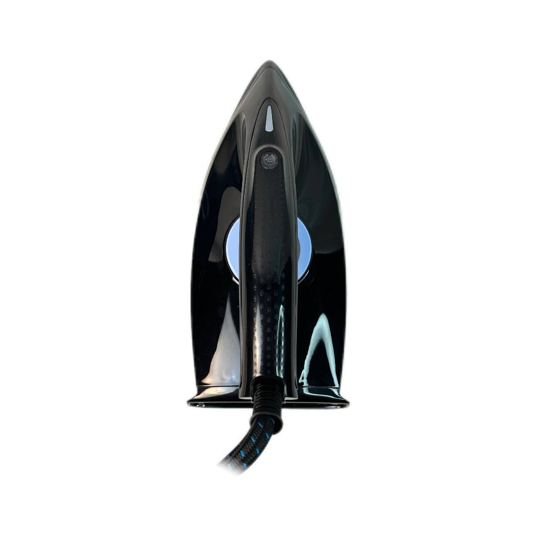 السلام عليكم ورحمة الله وبركاته 

احصل على نتائج كي احترافية بكل سهولة مع مكواة البخار القوية المصممة لتمنحك أداءً استثنائياً ولمسة نهائية مثالية لكل قطعة ملابس 👕✨
سواء كانت ملابسك خفيفة أو أقمشة ثقيلة، هذه المكواة هي الحل الأمثل لإزالة أصعب التجاعيد بسرعة وكفاءة، لتبدو ملابسك دائماً بأفضل مظهر.
💨 قوة بخار مذهلة لأداء أسرع
بقدرة تتراوح بين 2400 – 2800 واط وضغط بخار يصل إلى 6 بار، توفر لك قوة اندفاع مثالية تخترق الأقمشة بعمق.
إنتاج بخار يصل إلى 100 غرام/دقيقة مع وظيفة تعزيز البخار يمنحك نتائج فورية حتى مع أقسى التجاعيد.
👗 بخار عمودي لراحة أكبر
ميزة الكي العمودي تتيح لك استخدام البخار بسهولة على:
الستائر
الملابس المعلقة
المفروشات الخفيفة
من دون الحاجة إلى طاولة كي.
🧼 تنظيف ذاتي وصيانة سهلة
بفضل وظيفة التنظيف الذاتي، تحافظ المكواة على أدائها العالي لفترة طويلة.
كما أن خزان الماء القابل للإزالة بسعة 1.2 لتر يجعل إعادة التعبئة والتنظيف أكثر سهولة وراحة.
🪶 انزلاق ناعم على جميع الأقمشة
قاعدة سيراميكية مقاومة للالتصاق تضمن:
انزلاقاً سلساً
توزيعاً متساوياً للحرارة
حماية أفضل للأقمشة
🔌 تصميم عملي ومريح
طول السلك: 1.65 متر مع مساحة مدمجة لتخزينه
الأبعاد:
الطول: 37 سم
العرض: 20 سم
الارتفاع: 27 سم
تصميم مدمج يناسب أي مساحة ويوفر سهولة في الاستخدام والتخزين.
✨ إذا كنت تبحث عن أداء قوي، نتائج سريعة، وسهولة في الاستخدام تدوم طويلاً — فهذه المكواة هي خيارك المثالي.
اجعل عملية الكي أسرع، أسهل، وأكثر احترافية من اليوم!
عرض محدود💫 
سعر المكواة // 64,000 الف د.ع
للطلب والاستفسار/ مراسلة واتساب ***********
