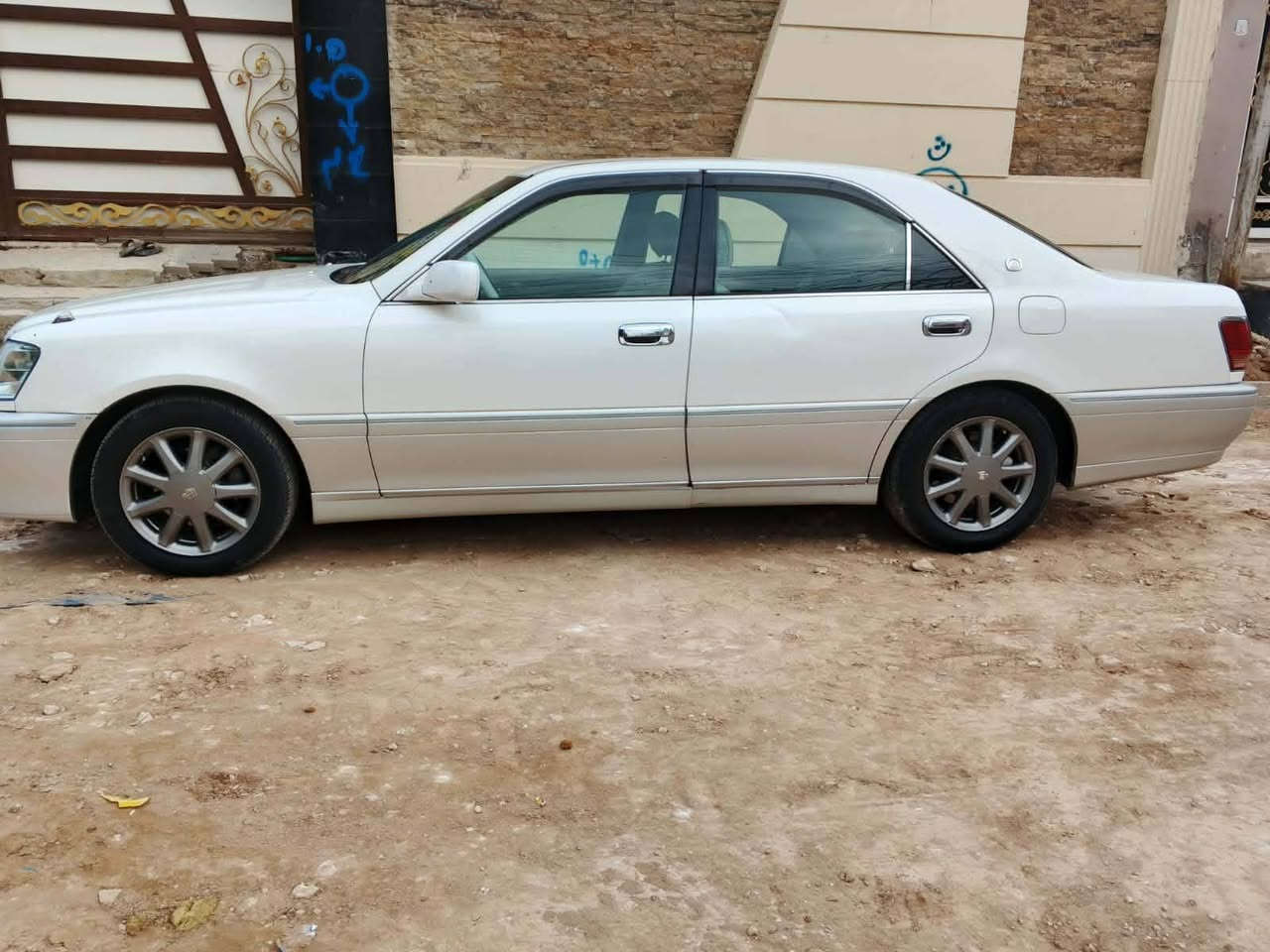 سلام عليكم
ملكه رقم نكليزي مداور ثاني يؤم بسمي سياره سنويه  ٢٠٣٠ هز جديده  كصتين سياره جديده ب معنه كلمه برغي معيزه مكين وكير ب كرتون حداديه جديده تخم تاير تبريد ثلج *********** مكاني نجف  سعر ٩٥ وبيه مجال
