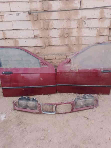 سلام عليكم ورحمه بيبان كاملات هنه ومواطيرهن وكهربياتهن بس بدون بطانه واحد منهم بدون جامه الثاني حته جامته بي وماصدات وشباج للبيع بكانهن العماره البيبان انضاف ***********
