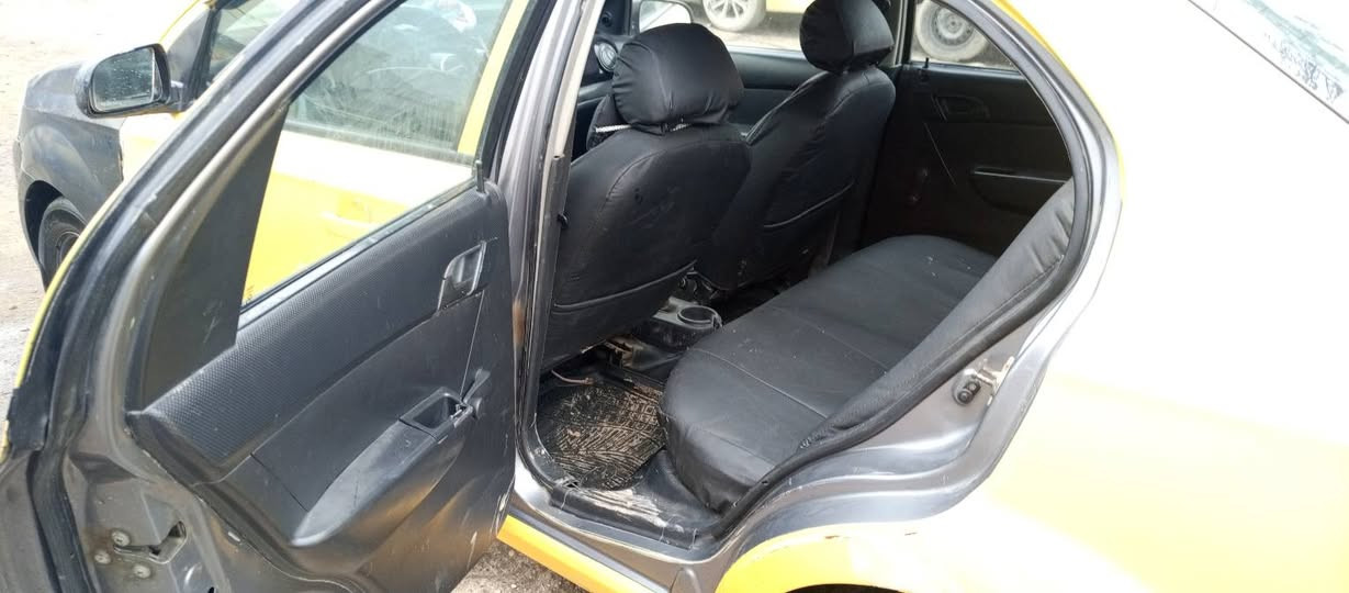 افيو موديل الفين 2007 رقم بغداد دولي هيئه وقرامات صفر كير شرط محرك بي بخار كابون مامسجله // سعر 48//وبيها مجال ***********
