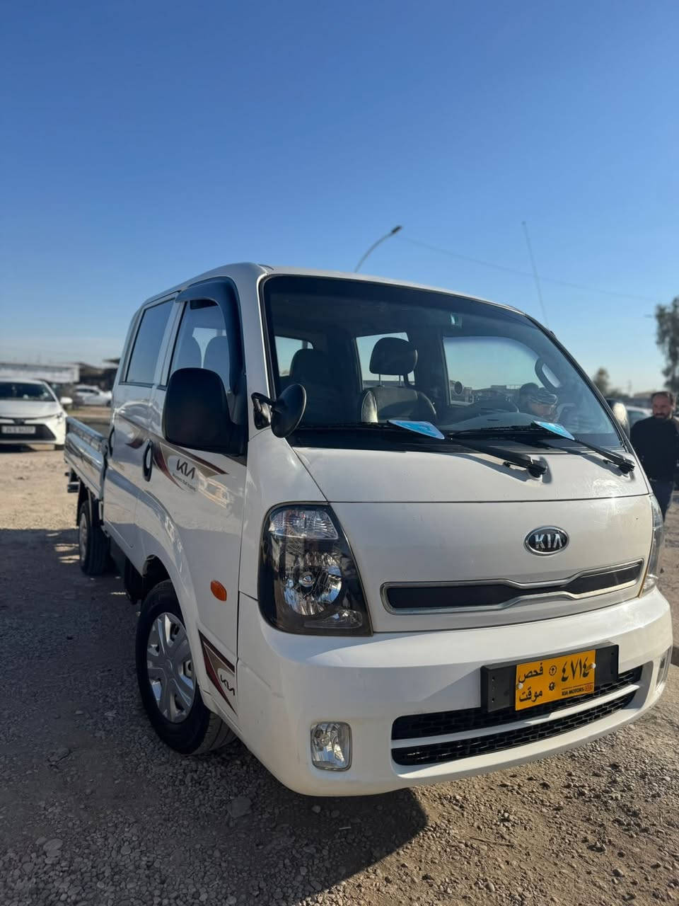 كيا دبل قمارة 

موديل2012 كير مكينه شرط 

سياره كه،كامل جوانكاري بو كراوه 

به شه رتي باكانه ي مرور 

سياره كه براوه ي دوبه يه 

سعر 75$ورقه و مجال 

شوين شيخان معرض هاولاتي 

***********
