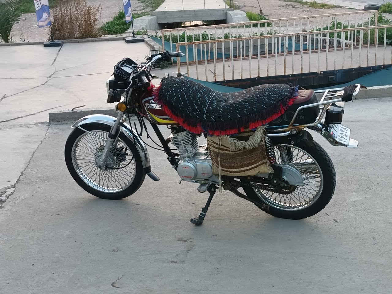 للبيع تايكر موديل 2022اي عيب مابي سعر خاص


**إذا كنت صاحب هذا الإعلان وتريد حذفه لأي سبب، رجاءا أرسل رسالة إلى الدعم الفني**