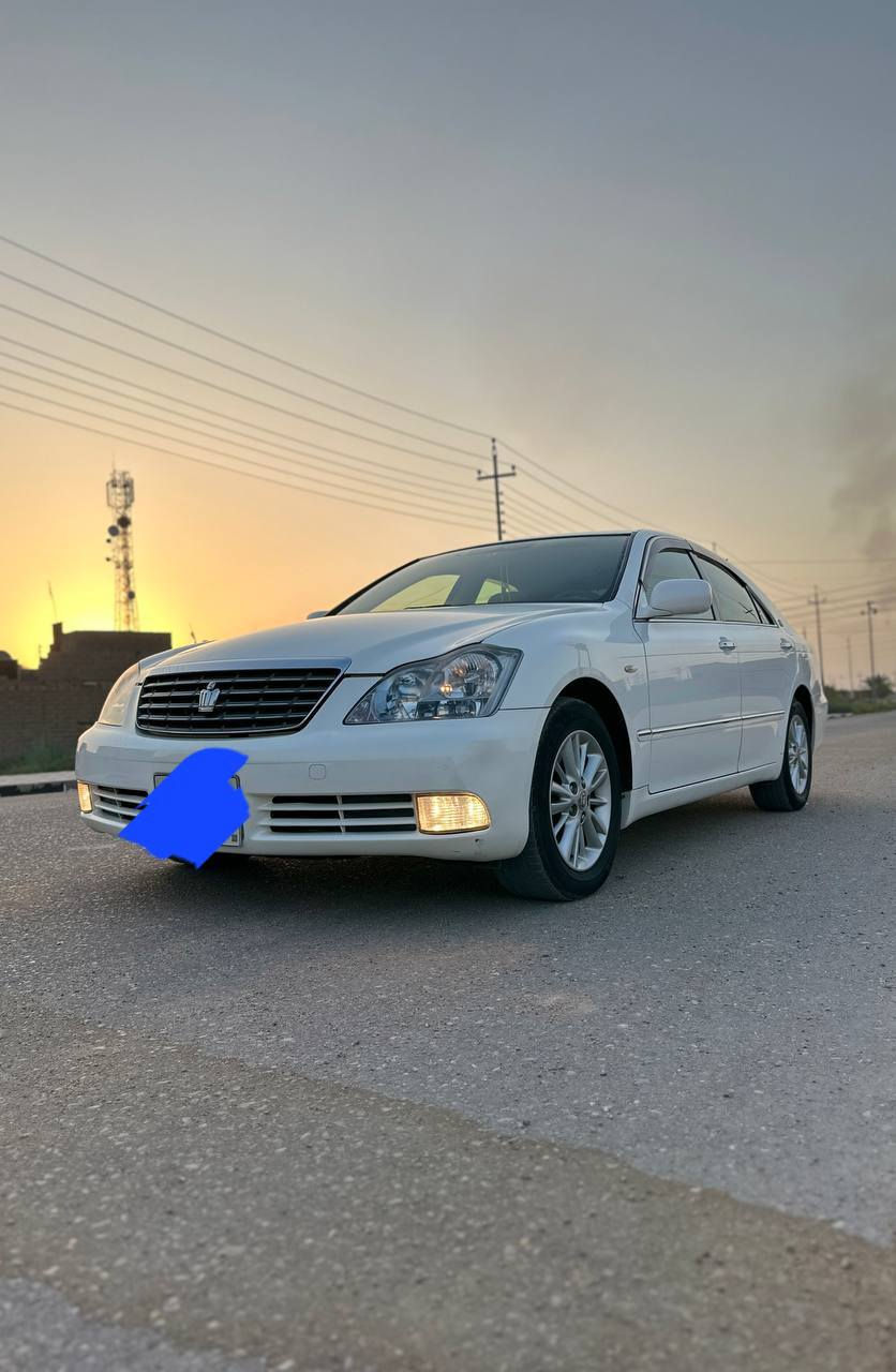 سلام عليكم شاهيه ادوات كصتين دكمتين داخل بيجي شاصي 82 مكينه وكير وتبريد وحداده وتخم تاير شرط باتري جديد جاهزه
العنوان بصره قضاء المدينه 
الاتصال ***********
السعر ٣٥
