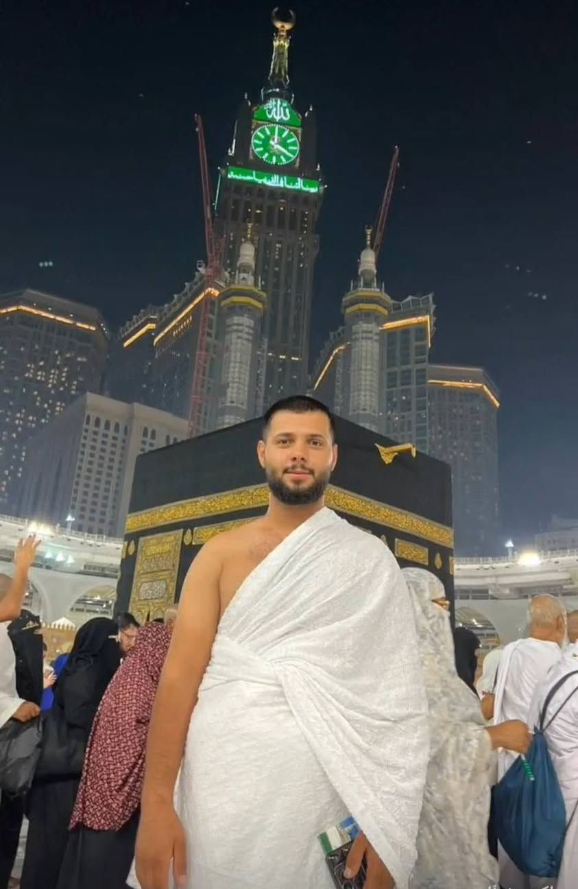 (  بسم الله الرحمن الرحمن )
(من حج البيت وا عتمر فلا جناح عليه)(صدق الله العظيم)
        
      على بركة الله تعلن 
شركة انوار الصالح الدولية الحج والعمره 
برنامج( شهر محرم )
بسعر( 550$).  تحطيم السعار      (550$) 
على الراغبين الذهاب الى بيت لله
الحرم تسليم جوازاتهم 
3ليالي  في المدينة المنوره 
المركزية 
والباقي في مكه  
ويكون السكن في محبس الجن 
فندق ابراج الكسوة 
6ليالي 
هدايا المعتمرين
احرام رجالي//احرام نسائي
حقائب كبيرة//حقائب صغيرة 
للستفسار الاتصال على الصفحة 
او على الارقام التاليه تعمل اتصال واتس اب
 ***********
***********
***********
*********** عادل 
بادارة الحاج اياد عادل صالح
