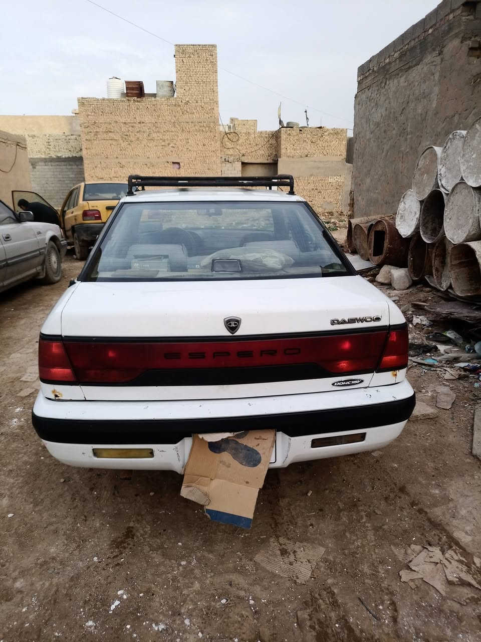 السلام عليكم
سياره دايو أسبرو 

موديل 1996

نضيفه جداً 

كهرباء شغاله ابلادي شركه 

تخم تاير 
المكينه مسكر مفتوح 2000

الرقم انكليزي سنويه لل 2029

السعر خاص على هذا الرقم الموشراي لا يتصل 

***********
