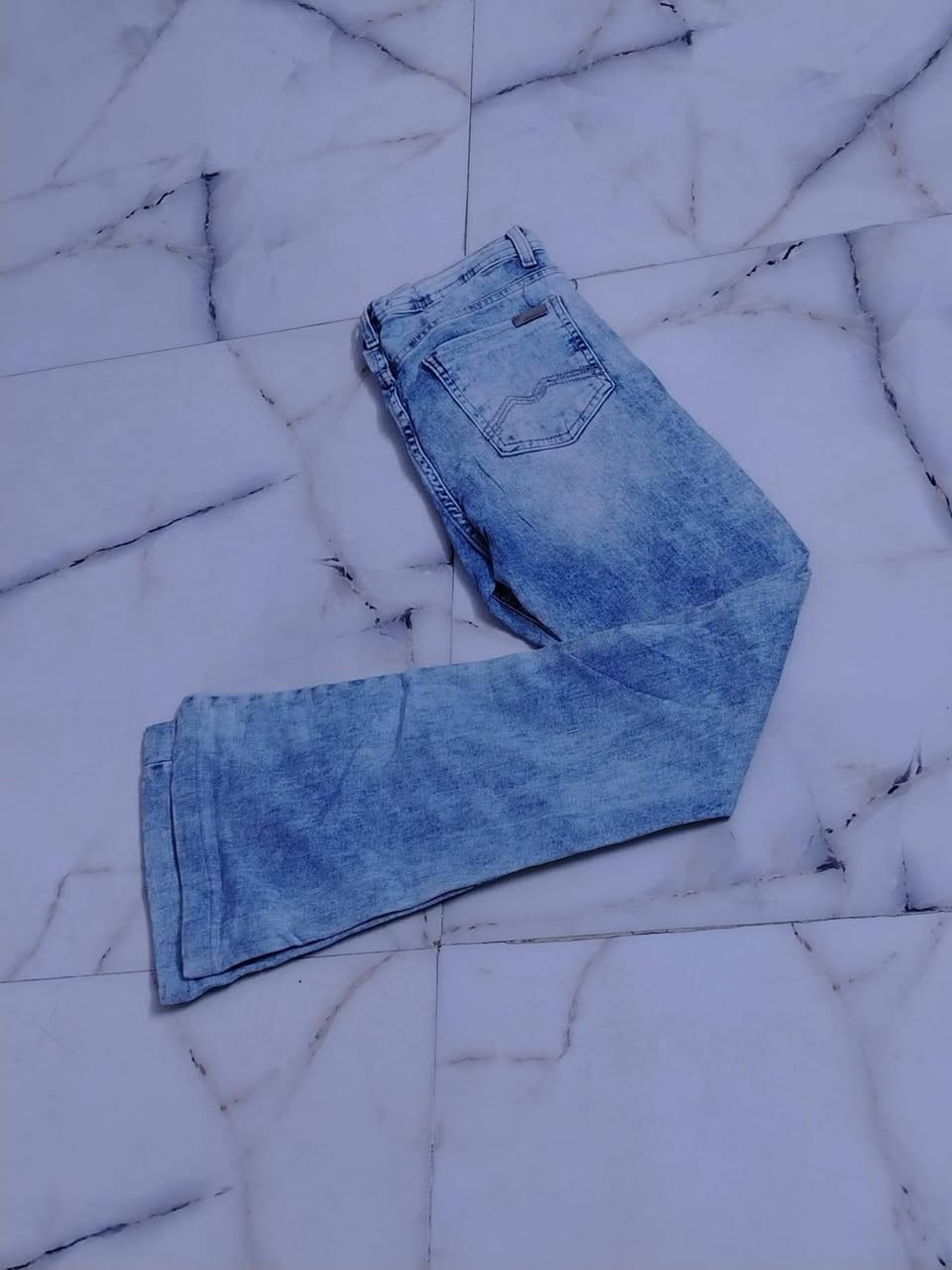 بناطير وقمصان نسائي،بناتي. ع الف والفين متوفر الي تحب اصور ودزلها.


**إذا كنت صاحب هذا الإعلان وتريد حذفه لأي سبب، رجاءا أرسل رسالة إلى الدعم الفني**
