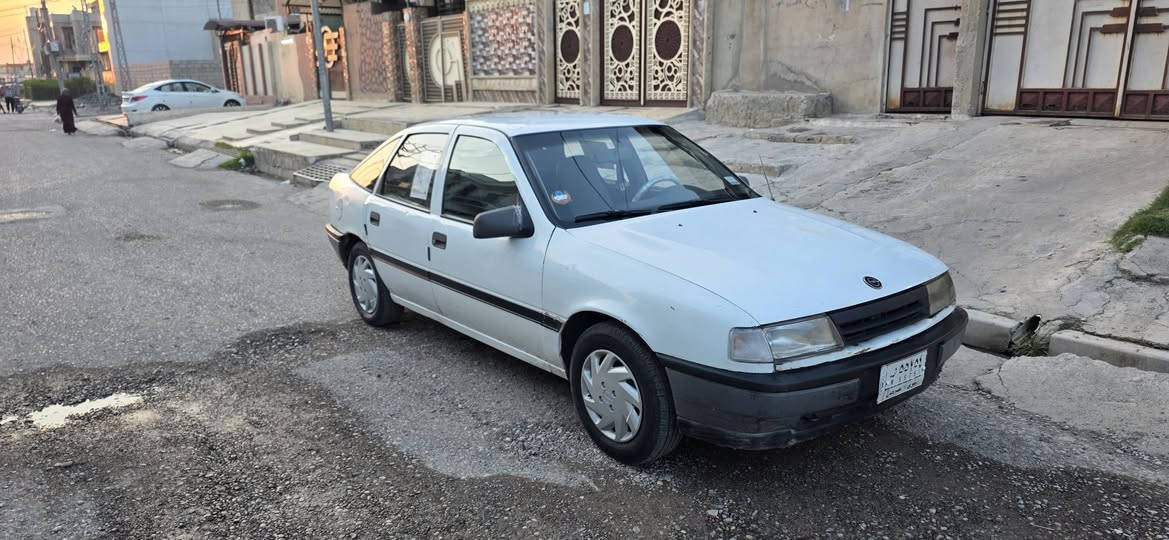 فكترا حجم 16 موديل 91 سنوية جديد شرط التحويل كربون بنزين صبغ دوائر دوسات
داخل نظيف طخم تايات جديد السعر 33 عنوان موصل حي السماح
***********🌹***********
