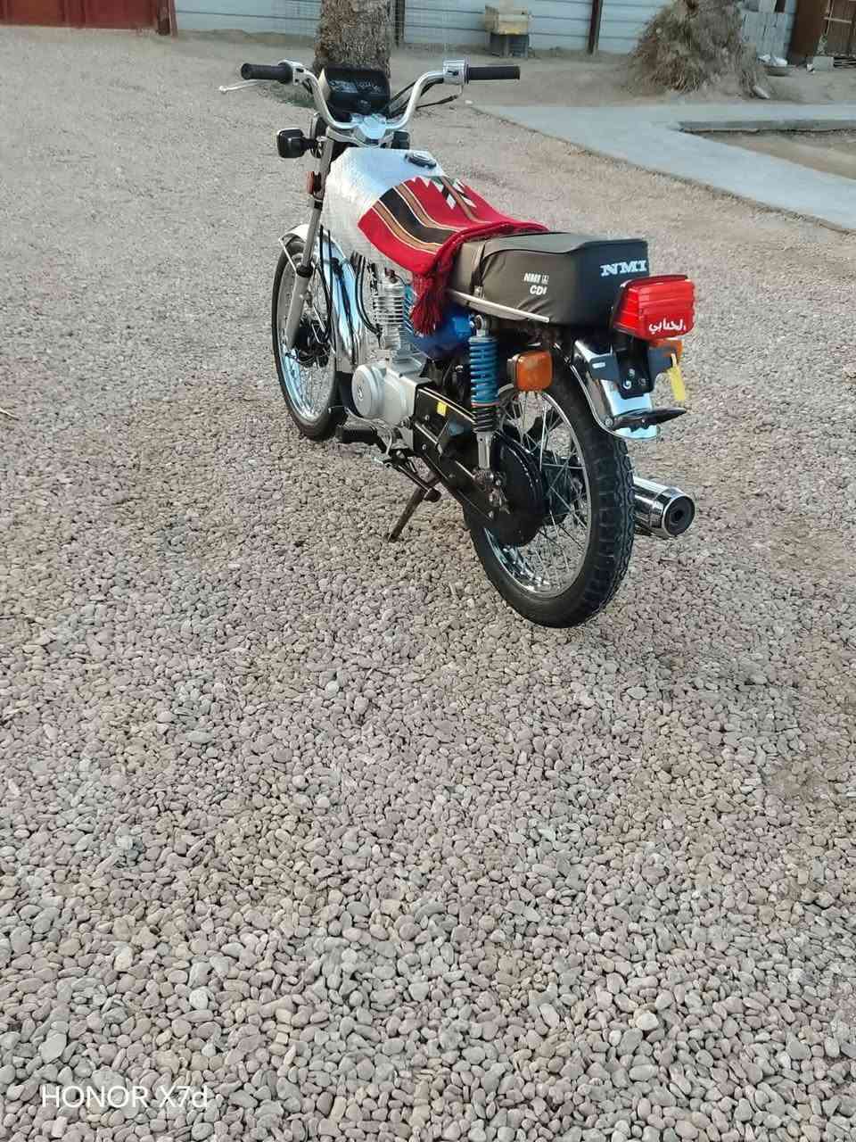 نايمه شلامجه
موديل 25 
دراجه كفاله 
بيع مستعجل 450قفل
تصال ***********
