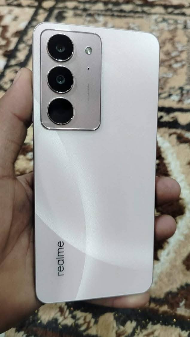 السلام عليكم
جهاز ريلمي C75X للبيع 
مقوم الماء+مقوم للصدمات 
ذكره 256+ الرام (8)
شاحنا مال كرتون (45w) 
جهاز غراضو كامله
صار 20يوم من اشتريتو 
شخط مابي جهاز لك 
السعر 🔥175🔥وبي مجال 
مكان موصل الايمن حي الرساله 
خاص او ***********
