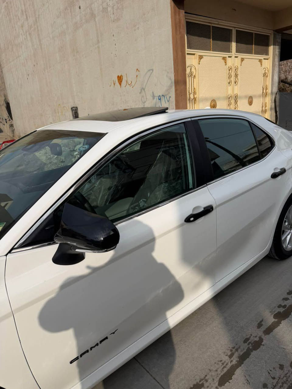 کامری ٢٠٢٣ LE فەل مواسەفات   نمونە لە جوابی    گێر و مەکینە  بەشەرت   ٢ پارچە  بۆیاخ بێ ناو بێ ئێرباگ    سەنەوی نوێ   چرکە  بە شەرت بئ جاڵ و شوخت و ساردی نیە  ٣٣مایل رۆشتوە  ژم ***********
نرخ٢١٧ مەجەل  پارچەکەم دیاری کردوە رانية, السليمانية
