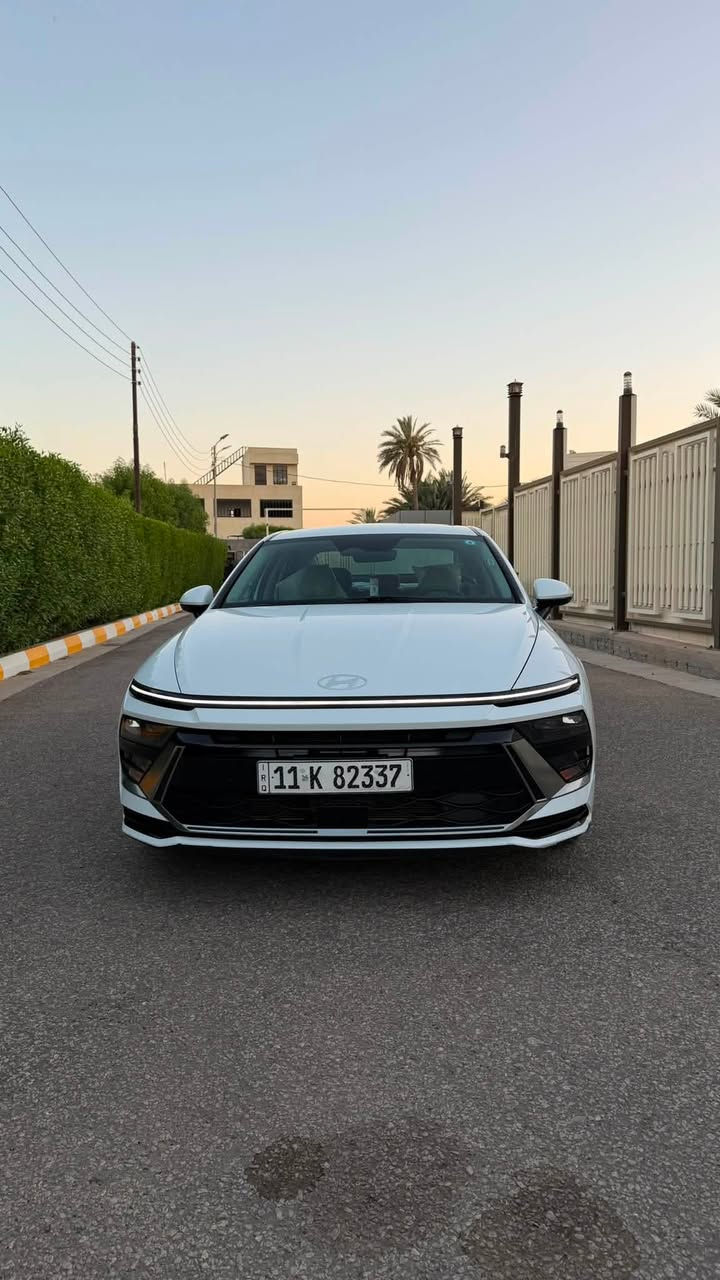 السلام عليكم للبيع 
سوناتا 2024 وارد امريكي
 ماشيه 21 الف مايل
محرك 2500 تنفس طبيعي GDI
مواصفات
_ بصمة تشغيل
_بصمة ابواب 
_ تشغيل عن بعد 
_لد امامي مع عدسات زنون 
_ نقطه عمياء 
_ لد خلفي
_كشن كهرباء 
_ تدفئة كشنات 
_شاشه تبريد منفصل 
_ سايد بريك كهرباء 
_ اوتو هولد 
_كير تعليك 
_ شفتات ستيرن 
_بصمه جنطه 
_مانع انزلاق 
_تحكم وضعيات قياده 
_شاشه متصل مقوسة 
تدعم خرائط وكاربلي 
_رادار امامي وجانبي وخلفي 
_كامره خلفية دوارة دقه HD
_حساسات اوتو ستوب 
_فول تحكم ستيرن مع قياده ذاتيه 
_ صندوق ذكي 
مرقم بغداد الدولي 
(تحويل مباشر )
سياره حادثه قبق الجنطه تبديل + بارد جاملغ الخلفي موظح صور امريكا بلمنشور واي استفسار اتصل بلرقم 

العنوان : بابل المسيب
السعر : 195 وبيه مجال بسيط 
استفسار :***********
