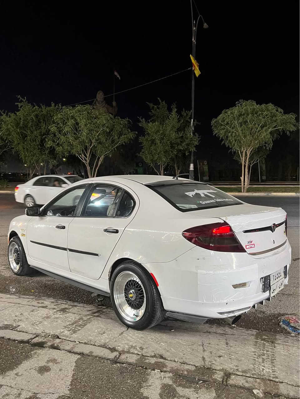 بروتون بیرسونا ٢٠١١ 
گیر اوتوماتک 
٣ قطع صبغ بدون دواخل شرط الفحص 
كير و محرك بشرط 
تبريد و تدفئة بشرط 
بریک abs شاشة ايباد
ويل جديد ٢ سايز 
زوج تاير جديد لوك لوك 
شرط التحويل 
مكان السيارة كركوك
سعر 60  شوية مجال
شراي يخابر

0774 878 7574 كركوك, العراق
