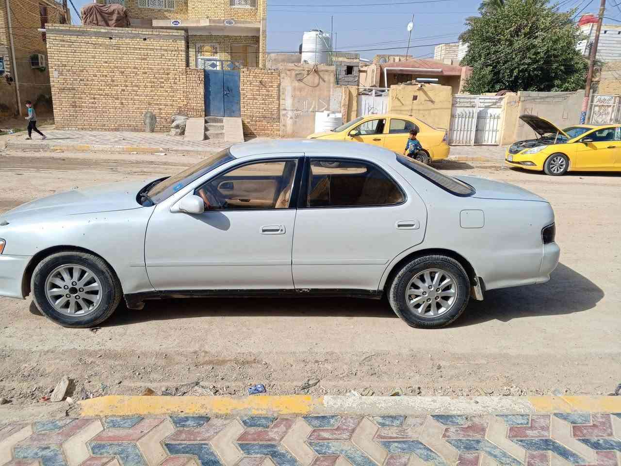 سيارة للبيع كرستة نفخ  موديل 1993الصبغ لؤلؤي محرك 2500كفاله عامه سياره جاهزه وبسمي سنويه جديده رقم انكليزي سياره جاهزه سدر دخم تاير الغرفه غرفه الشركه الاتصال عالى الرقم الاتي ***********الاعنوان ذي قار الشطره حي الزهراء
