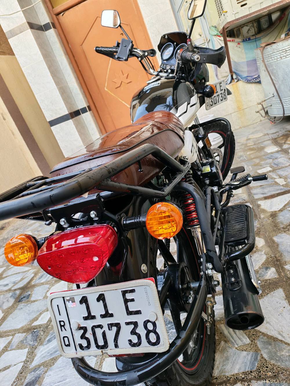 
شنو موديل الدراجة؟: 
دايوان جبلي 
كم سعر الدراجة المطلوب؟: 
2500 وبيه مجال بسيط 
وين موقعك بالعراق؟: 
العنوان بغداد الشعب 
هل توجد أوراق تسجيل رسمية؟: 
سنويه ورقم إنجليزي 
هل السعر قابل للتفاوض؟: 
شي كلش قليل 