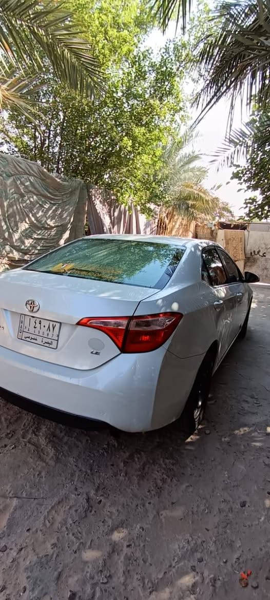 سلام عليكم كورلا 2017وارد أمريكي البيع بيه ٤قطع وبيه رشات سياره بسمي توه حولته رقم انكليزي مكاني الزبير رقم ***********
