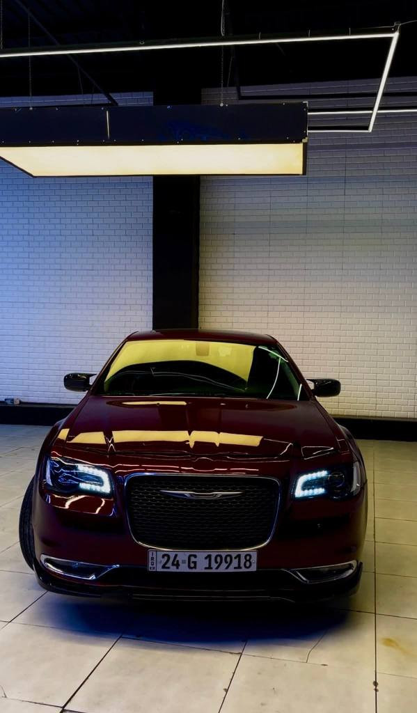 السلام عليكم للبيع مستعجل
اوباما موديل 2019 S فول مواصفات 1/1 🚀
 وارد امريكي  فورويل ملغي مسويها 2 ويل
حادث السياره صفحه السايق مبدل قبق جنطه والبيبا ثنين مبدل بلادي مال تفصيخ
وجاملغ امامي وخلفي وشبر من البنيد بي صبغ كلشي واضح بل سوانار وصور امريكا
شواصي لغود مكفولة 
سياره صارف عليه هاي ومزود عليه من حداديه عربانة كامله جديده تخم تايرات امامي جديد ماصدات امامي مبدله جديد مسويله عنايه وبوليش وحمام 
داخلي قبل سبوع بل مركز 
موصفات 
بصمه
تشغيل عن بعد 
بنراما 
محرك 3600 سته سلندر
تحكم ستيرت وكير شفتات ب ستيرن كشنات جلد 
كرباء 
تدفئه تبريد كشنات 
شاشه كبيره و کامره
ضايفلها كزوز تحكم ريمونت
وسبويلر رياضي وترتيبات ب650 دولار من احمد كاورسا معرف ب بغداد
وسياره بدون اي نقص كامله متذب عليها الف وبل عافيه عل يشتريها سعر السياره178وبي مجال حك لجية فقط
مكاني بغداد الحرية
*********** بغداد, العراق
