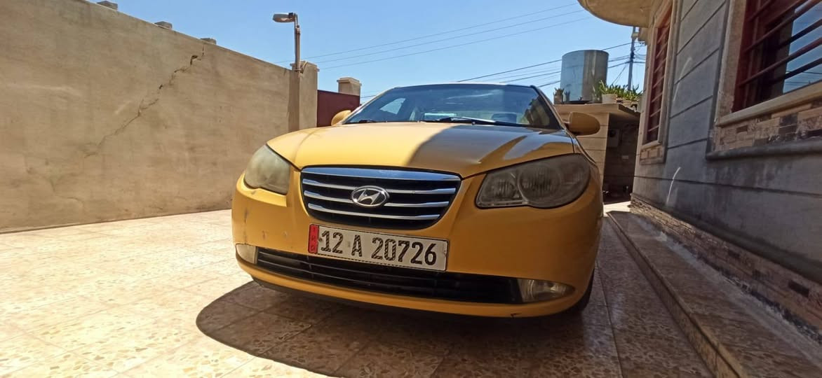 الانترا مقدس تكسي
موديل 2010 
رقم دولي مسطره
هيئه وغرمات صفر 
محرك 16 دگشن عالي 
ضررها جاملغ الخلفي جهة السايق قبغ البانزين 
السياره با اسم والدي شرط التحويل 
سياره نظيفه مال بيا 
سعرها 110وبيها مجال 
للاستفسار
اتصل ع الارقام التاليه 
كورك ***********
اسيا ***********
