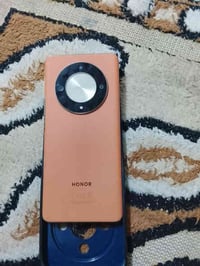 جهاز للبيع نضافة 100,,,,100 ذاكره 256 السعر خاص عله هاذه الرقم 0788260...