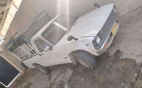 بيكم قمارة موديل ثمانين للبيع شاصي شرط كابون الكتروني بيه وسنويه سنة ساقط شرط التحويل سعره ٢٨ بيه مجال بسيط***********
