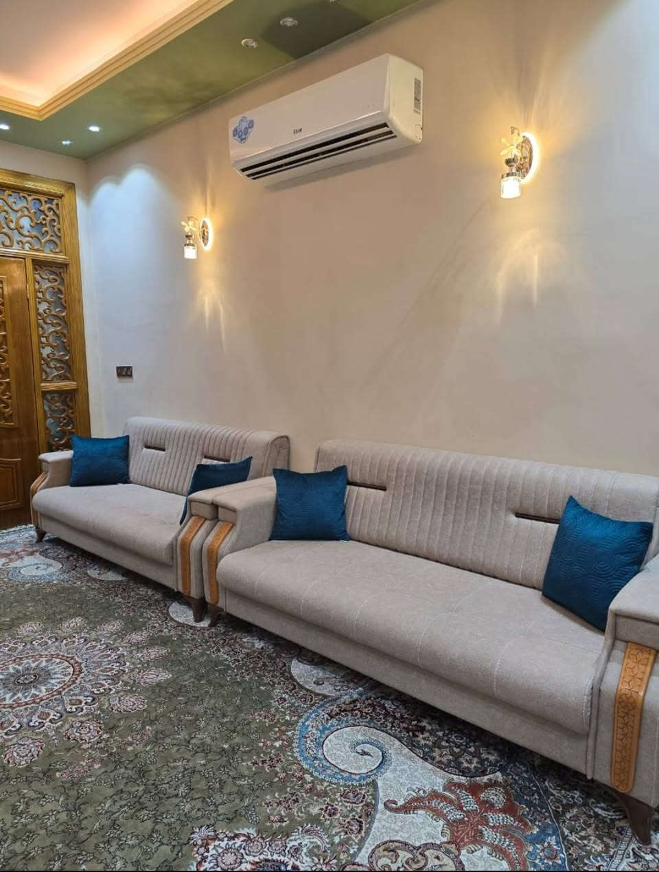 السلام عليكم. تخم للبيع جديد غير مستخدم  وميز تلفزيون سعر التخم ٧٥٠  الف.


**إذا كنت صاحب هذا الإعلان وتريد حذفه لأي سبب، رجاءا أرسل رسالة إلى الدعم الفني**