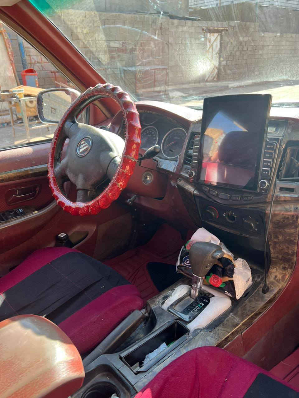 فتون 2013 محرك وان جي گير اوتوماتيك  صدر كهربائيات جاهزة من كل جانب  تخم تايرات صاعدة هزة ما عدا التبريد بس ربط رقم دولي  مشروع وطني العنوان بصرة رايدها 50 
وبيها مجال راعيها بالكوت  الاتصال ***********
