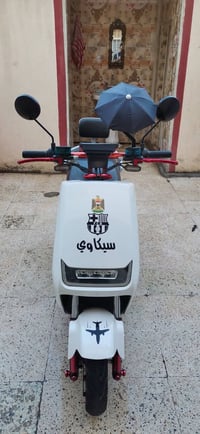 ماطور شحن 5 بطاريات شحنو فول نضافه فول السعر 500  07503664950