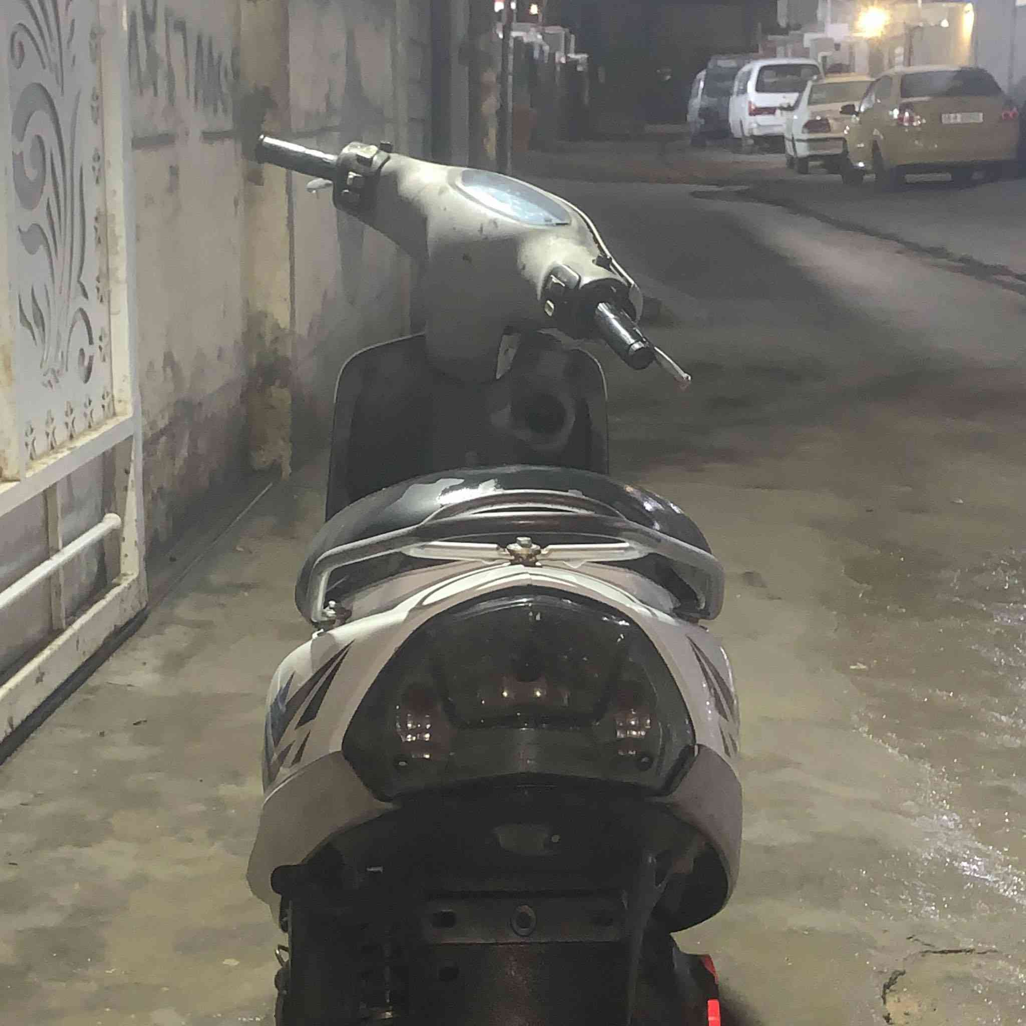 سلام عليكم دراجه ماكس منغولي للبيع جاهزه مابيها نقص مكاني بابل مركز المدينه ***********
