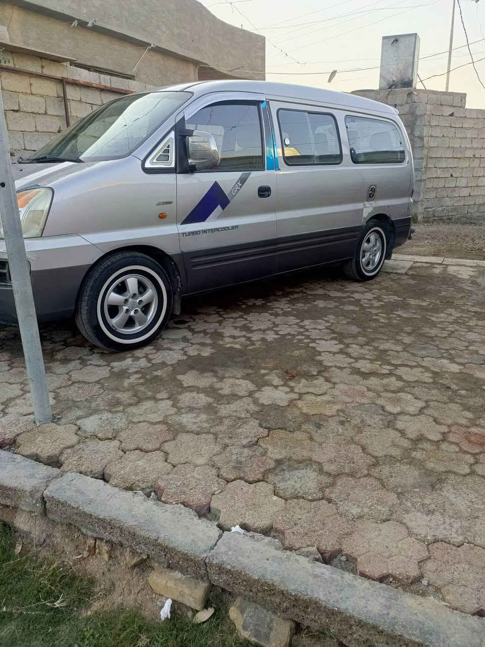 ستاركس
سياره مكفوله كفاله عامه من صبغ ضربه  تخم تاير كير اكسن مكفولات 
مكان المشاهده ***********
