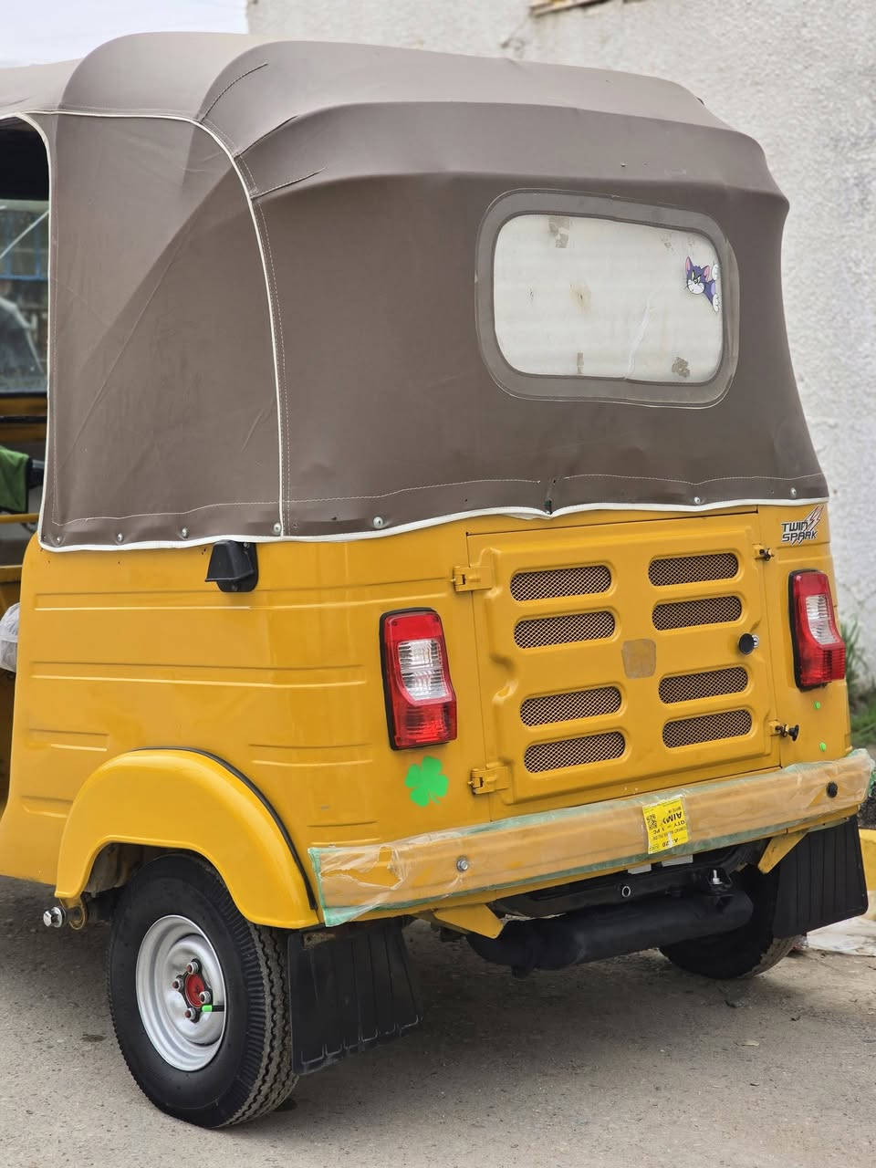 تكتك للبيع 2020 شهر ال11 ذاكر كل تفاصيلهة بلفيديو مكاني بغداد سبع قصور ***********
