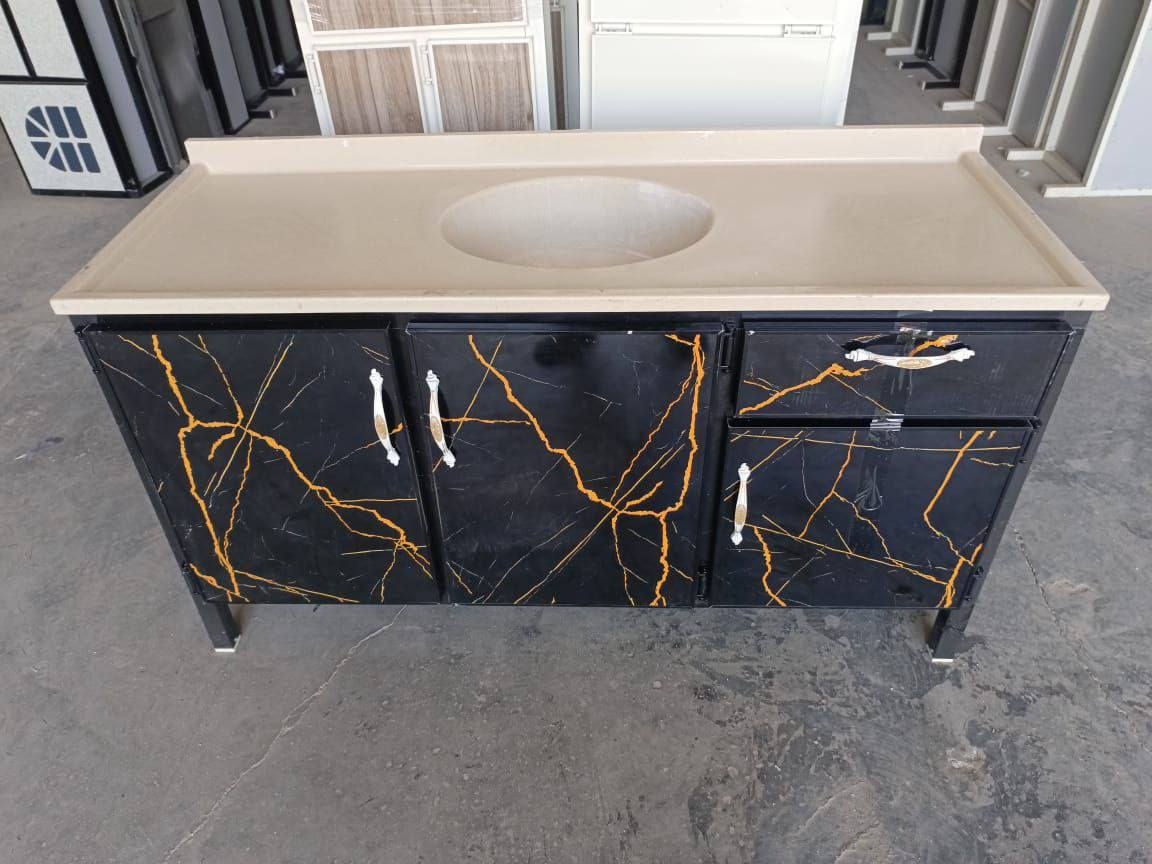 سنك  متر ونص
السعر 150

توصيل مجاني بغداد 

اطراف 10
يوجد توصيل للمحافظات 
2
للحجز مراسله واتساب 
***********
