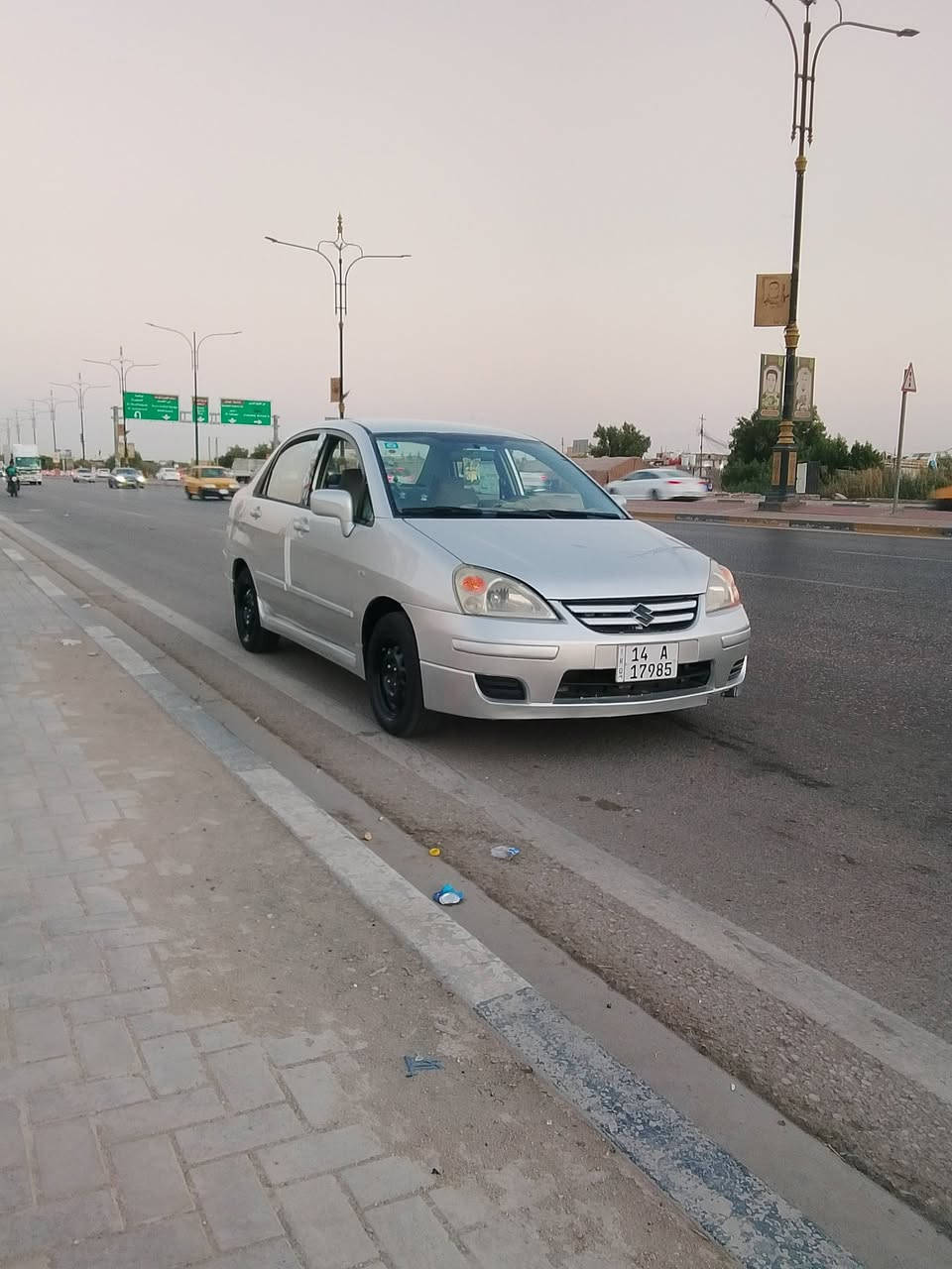 سلام عليكم سياره ساسوكي مديل 2005كفاله فقط صبغ جماليه كير محرك 1600 تبريد ثلج مال جناي كله شغاله جاهزه من كلشي سعر53مكانك بصره جزيره ***********
